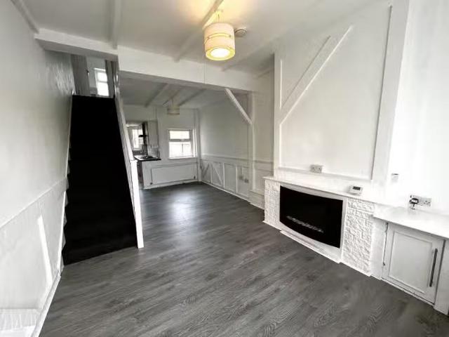 House for rent in Moor End Green, Gravelly Hill