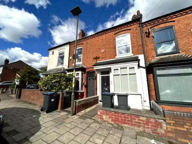 House for rent in London Borough of Merton, Greater London