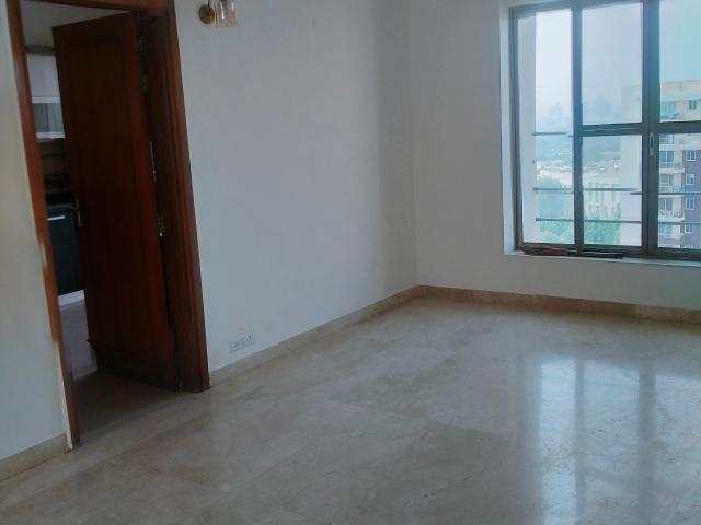 Flat for rent in Sushant Estate, Gurugram
