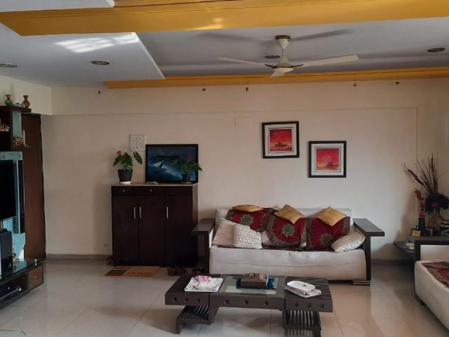 Flat for rent in Kothrud, Pune
