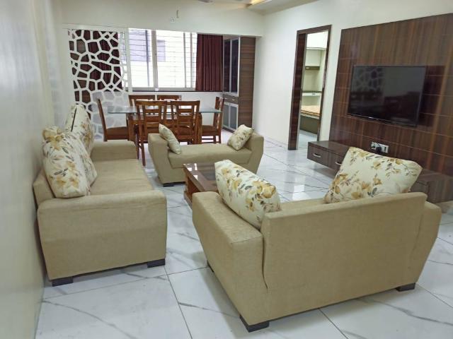 Flat for rent in Koregaon Park, Pune