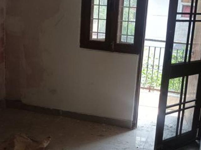 Flat for rent in Sector 25, Noida