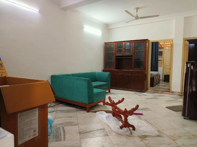House for rent in Sector 41, Noida