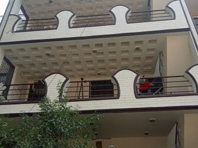 House for rent in Sector 47, Noida