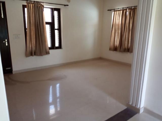 House for rent in Sector 16, Gurugram