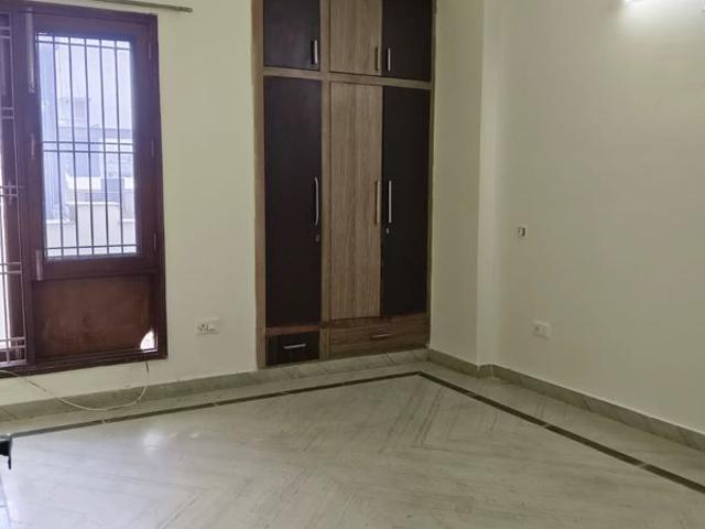 Flat for rent in Noida, Gautam Buddha Nagar