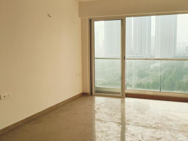 Flat for rent in Oswal Park, Thane