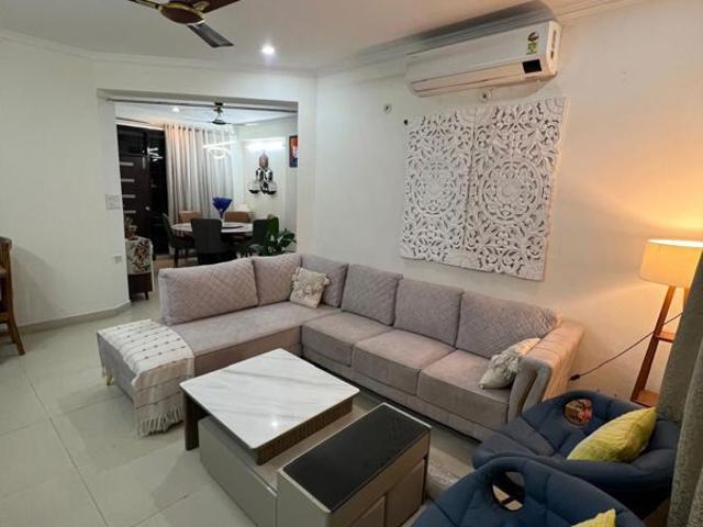 Flat for rent in Tiwariganj, Lucknow