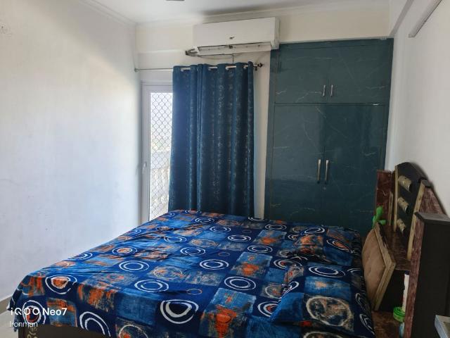 Flat for rent in Ghaziabad