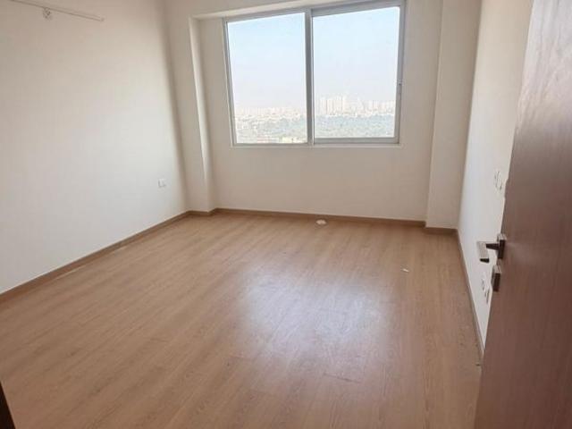Flat for rent in Sector 43, Noida