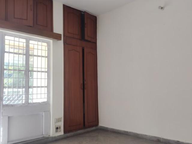 Flat for rent in Vasant Kunj, Delhi