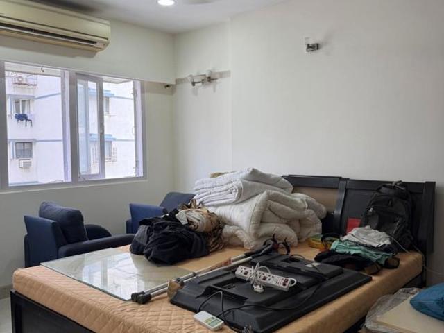 Flat for rent in Colaba, Mumbai City District