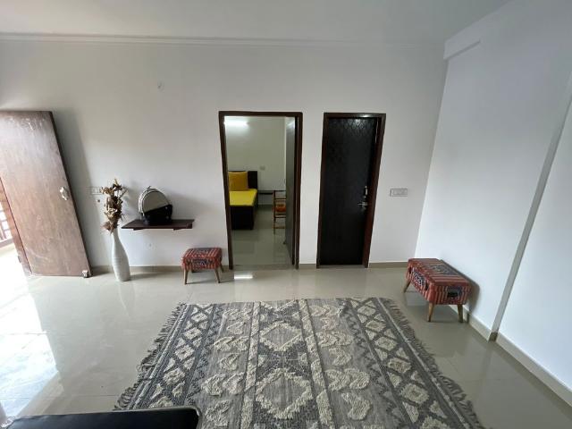 House for rent in Sector 5, Gurugram