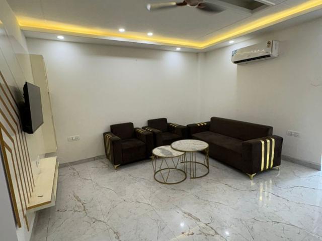 Property for rent in Sector 67, Gurugram