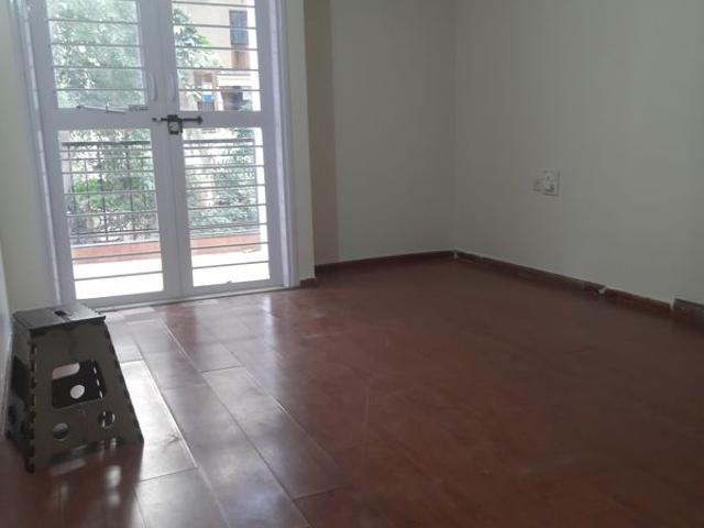 Flat for rent in Nyati Environ, Pune