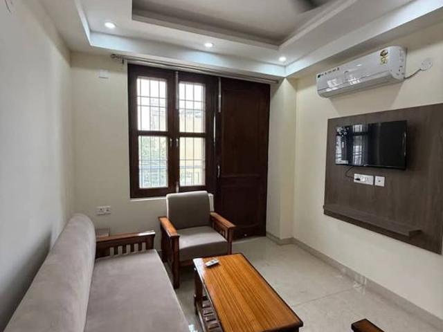 Flat for rent in Saket, Delhi