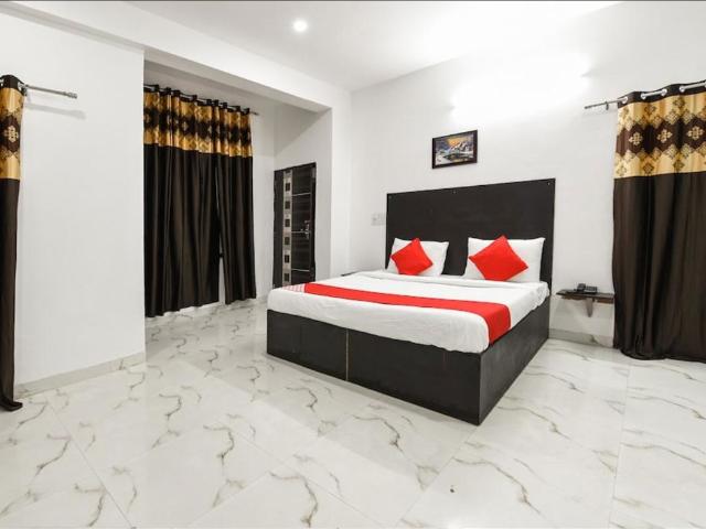 House for rent in Sector 52, Noida