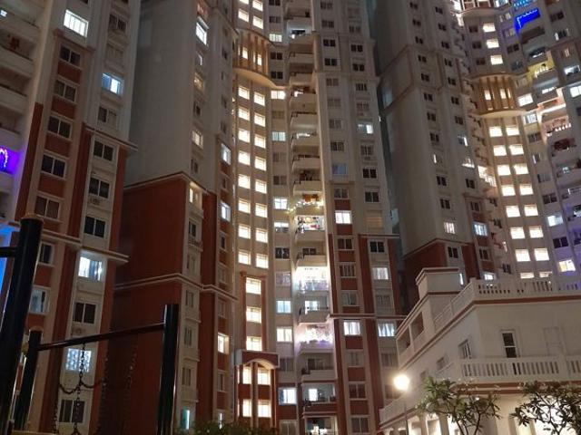 Flat for rent in Prestige Lakeside Habitat, Bengaluru