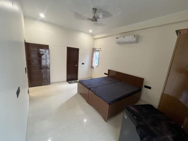 Property for rent in C Block Sushant Lok 1, Gurugram