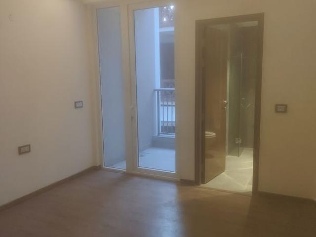Flat for rent in Ourania, Gurugram