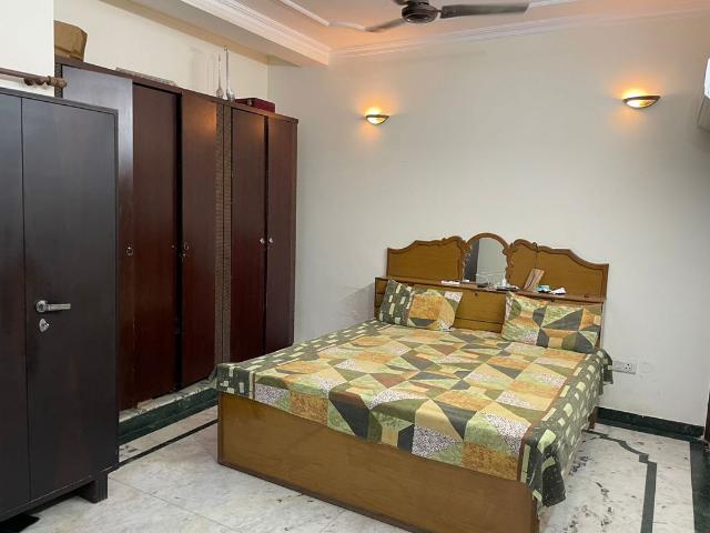 House for rent in Sector 16, Gurugram