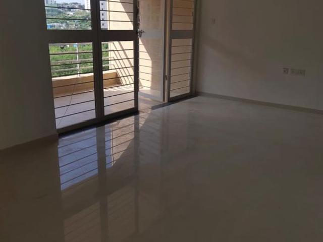 Flat for rent in Clover Highlands, Pune