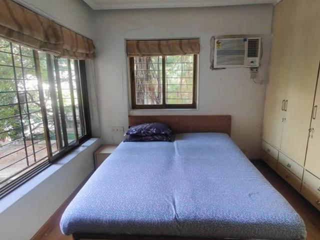 Flat for rent in Khar, Mumbai
