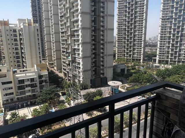 Flat for rent in Noida, Gautam Buddha Nagar