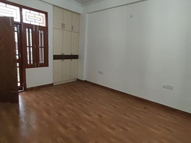 Property for rent in Vinamra Khand, बड़ा भरवांरा