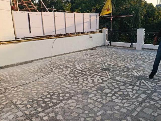 House for rent in Sector 41, Noida