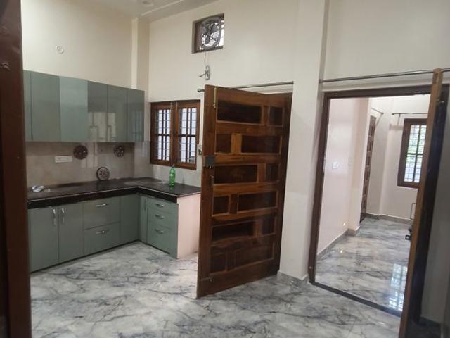 House for rent in Vastu Khand, Chinhat