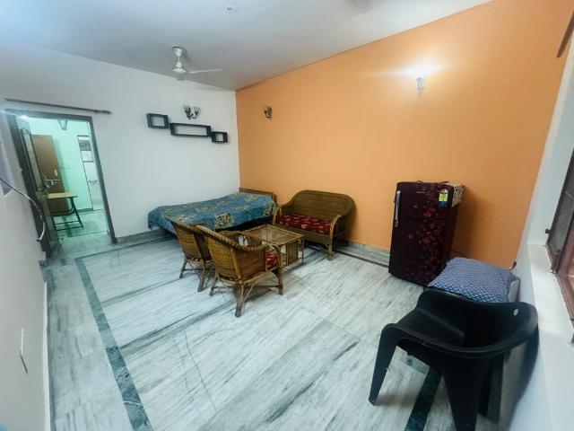 Villa for rent in Sector 50, Noida