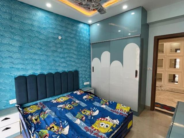 Flat for rent in Sector 43, Noida