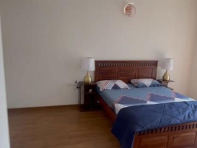 Flat for rent in Sector 43, Noida