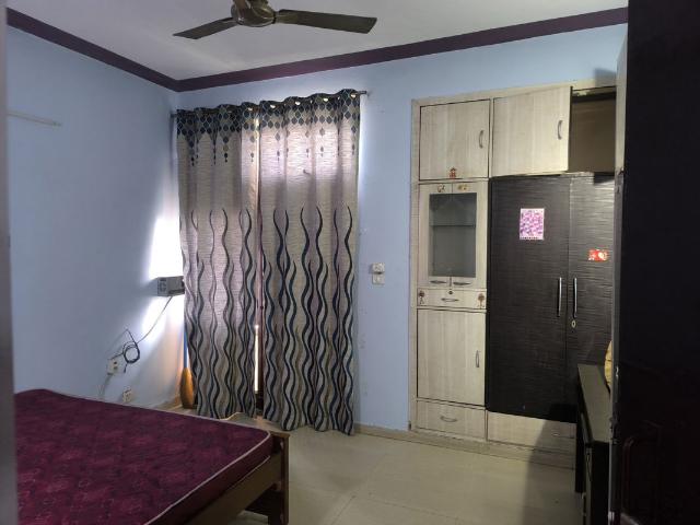 Flat for rent in Sector 86, Faridabad