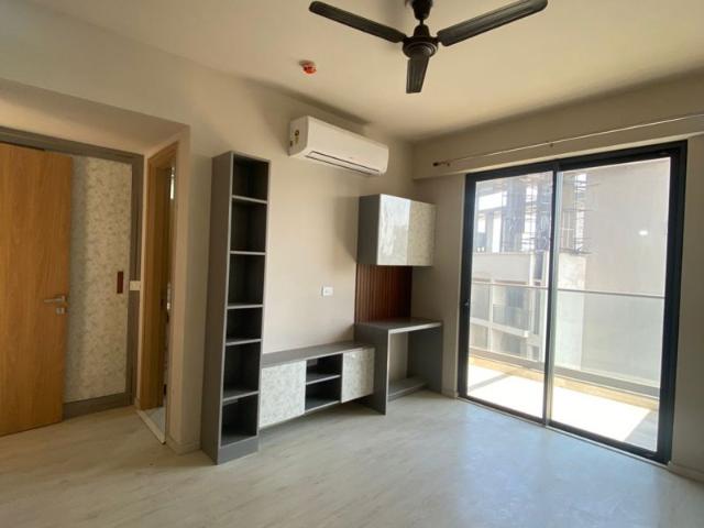 Flat for rent in Emerald Hills, Gurugram