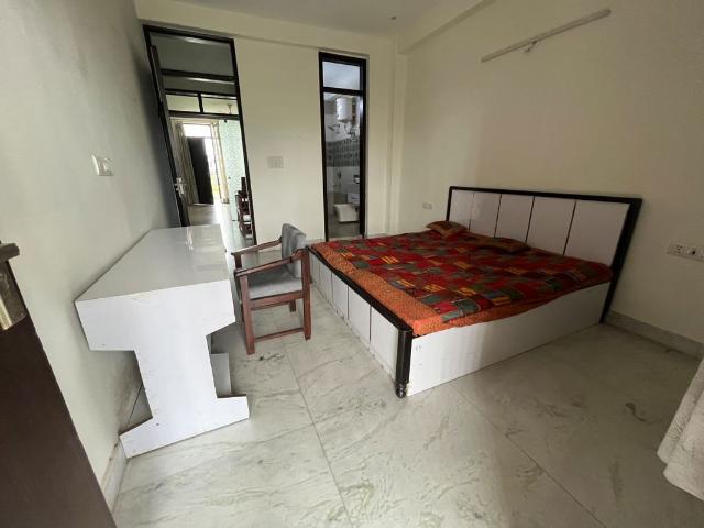 Property for rent in HUDA Sector 43, Gurugram