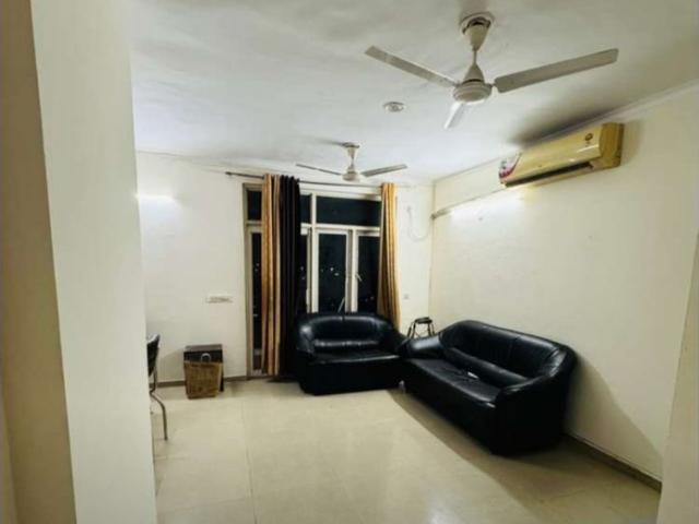 Flat for rent in Aminabad, Lucknow