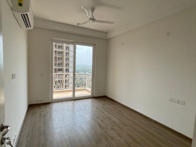 Flat for rent in Sector 67, Gurugram
