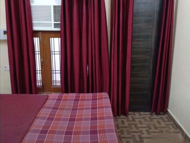Flat for rent in Civil Lines, Lucknow