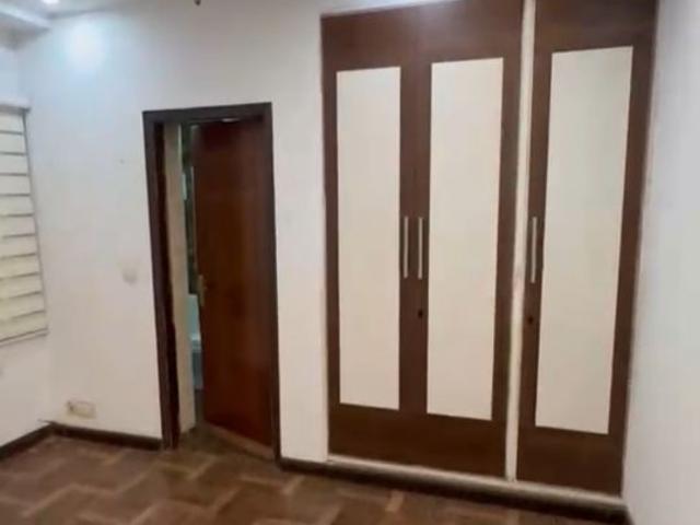 Flat for rent in Kamla Nagar, Delhi