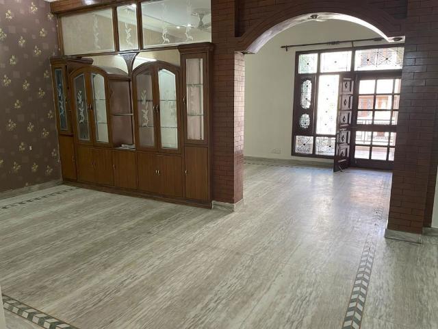House for rent in Ward 18, Chandigarh
