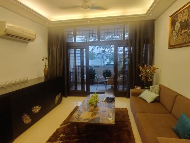 Flat for rent in Jangpura-B, Delhi