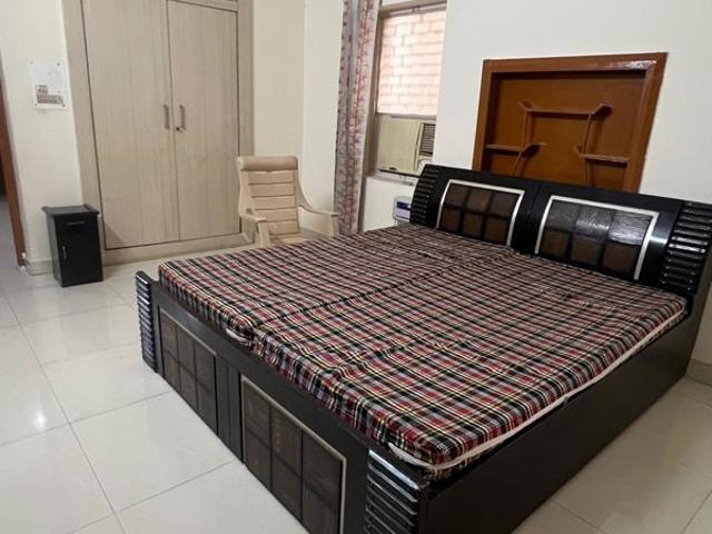 Property for rent in Sector 16, Gurugram