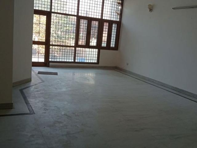 Villa for rent in Noida, Gautam Buddha Nagar