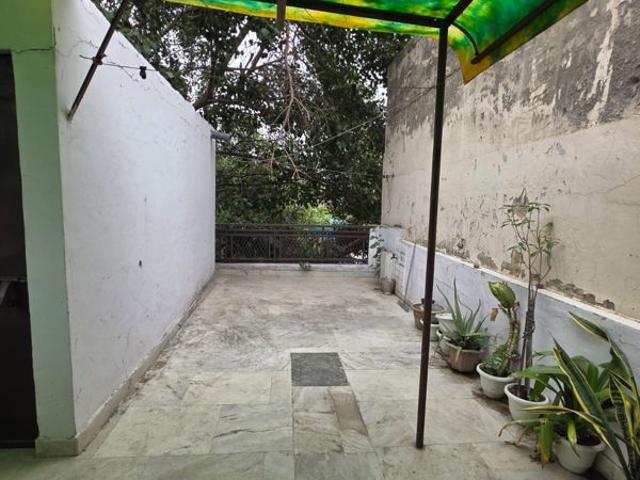 House for rent in Rohini, Delhi
