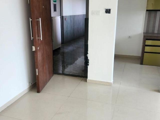 Flat for rent in Kalpataru Immensa, Thane