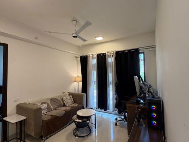 Flat for rent in Lodha Crown, Thane