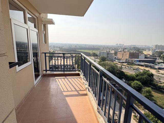 Flat for rent in Manesar, Gurugram