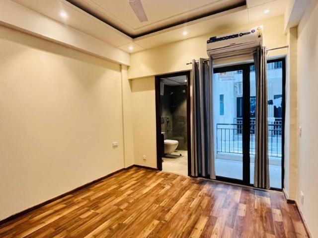 Flat for rent in Suncity Vatsal Valley, Gurugram